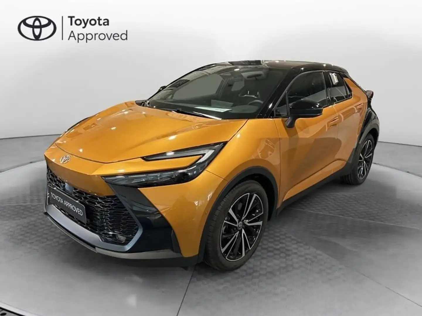 Toyota C-HR 2.0 PHEV Lounge Premiere Oro - 1