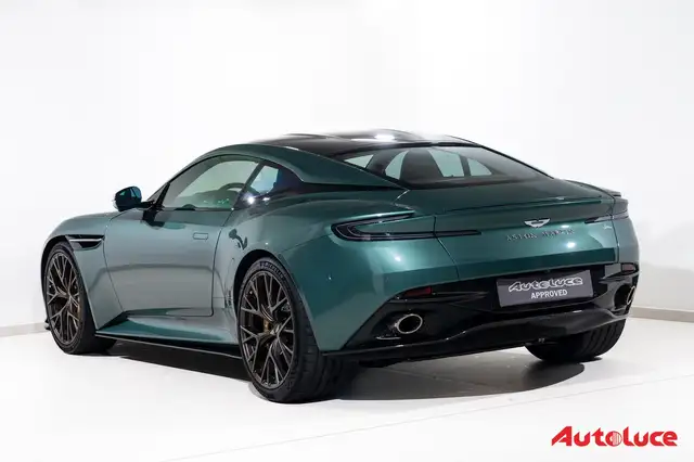 Aston Martin DB12 view 6