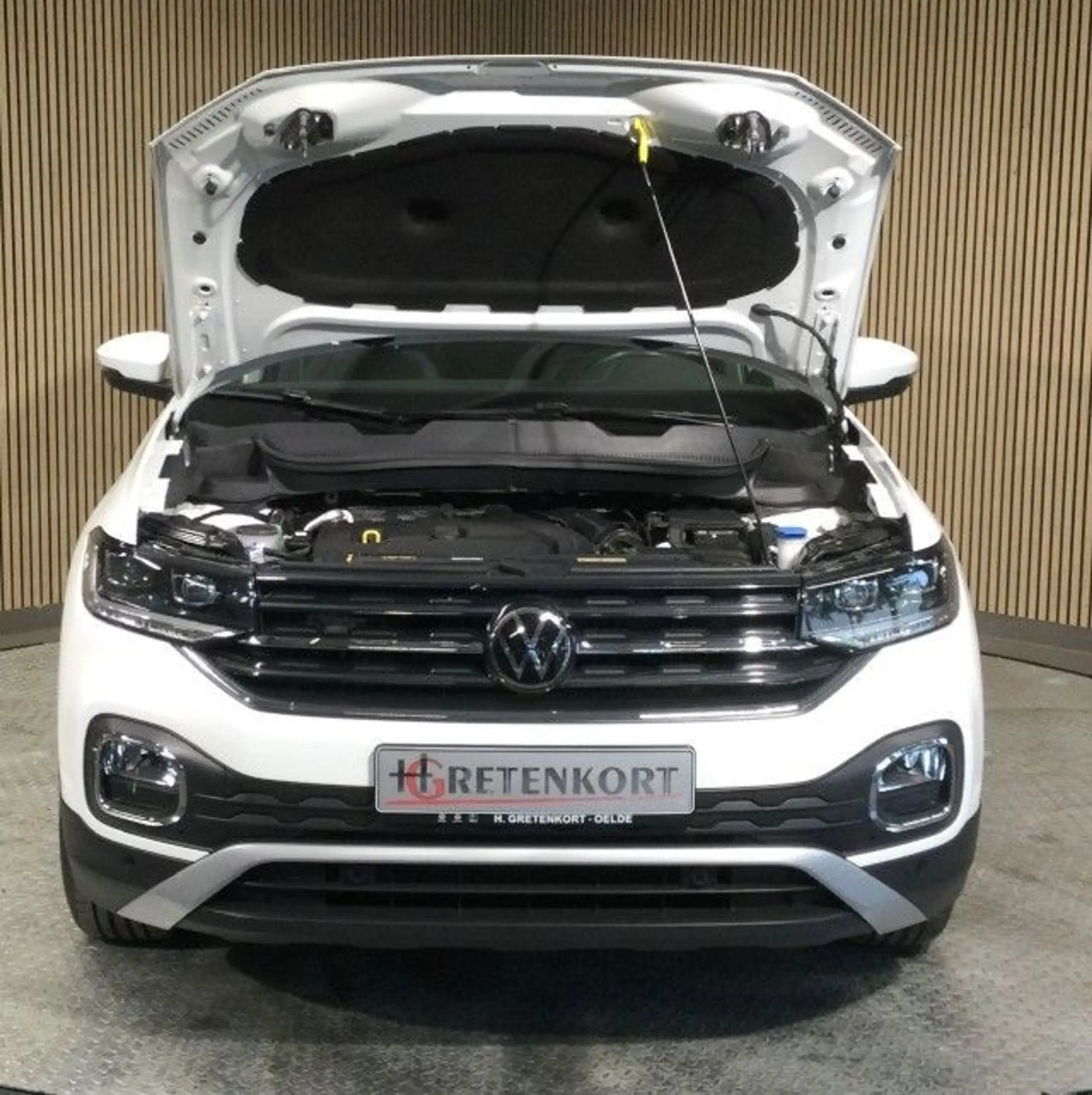 Volkswagen T-Cross 1.5 TSI DSG Style LED ACC PDC SHZ — photo 9