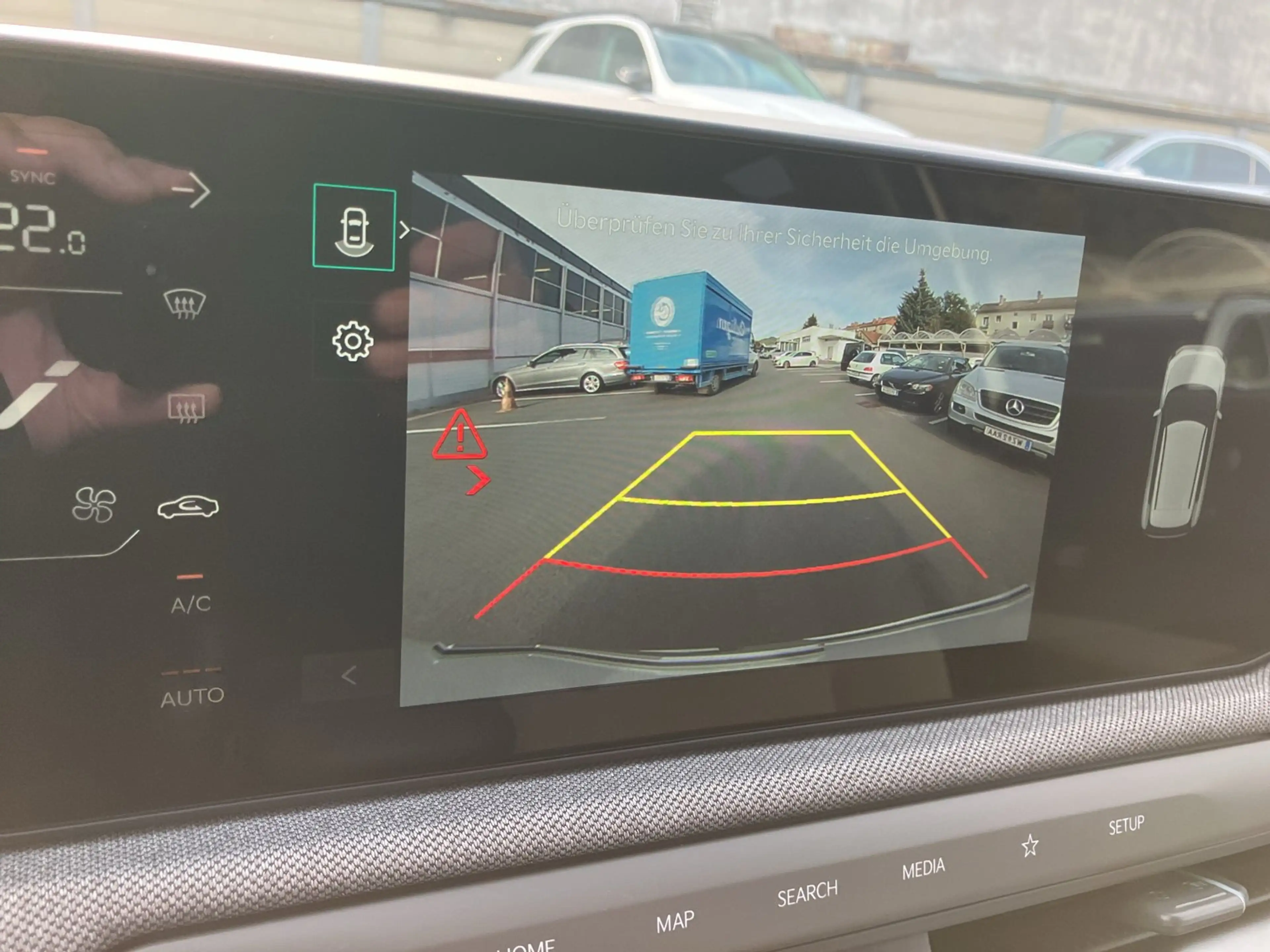 Kia EV3 EARTH 81,4 kWh 4WD Allrad, Navi, APP PDC vohi — photo 26