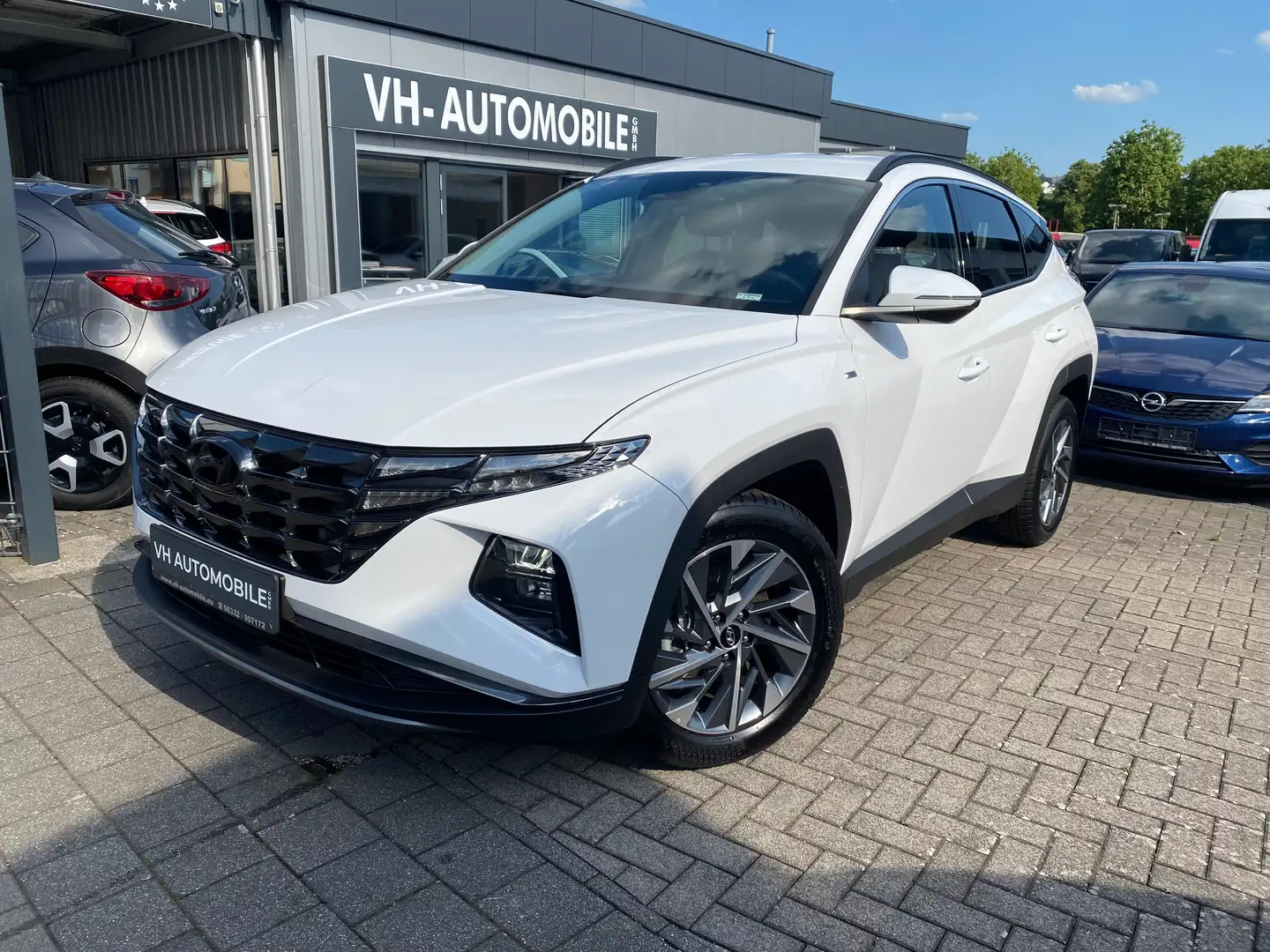 Hyundai TUCSON 132KW*NAVI&R:KAMERA&PDC vo&hi*Lenkrad&Sitzhz*S-Key Blanc - 2