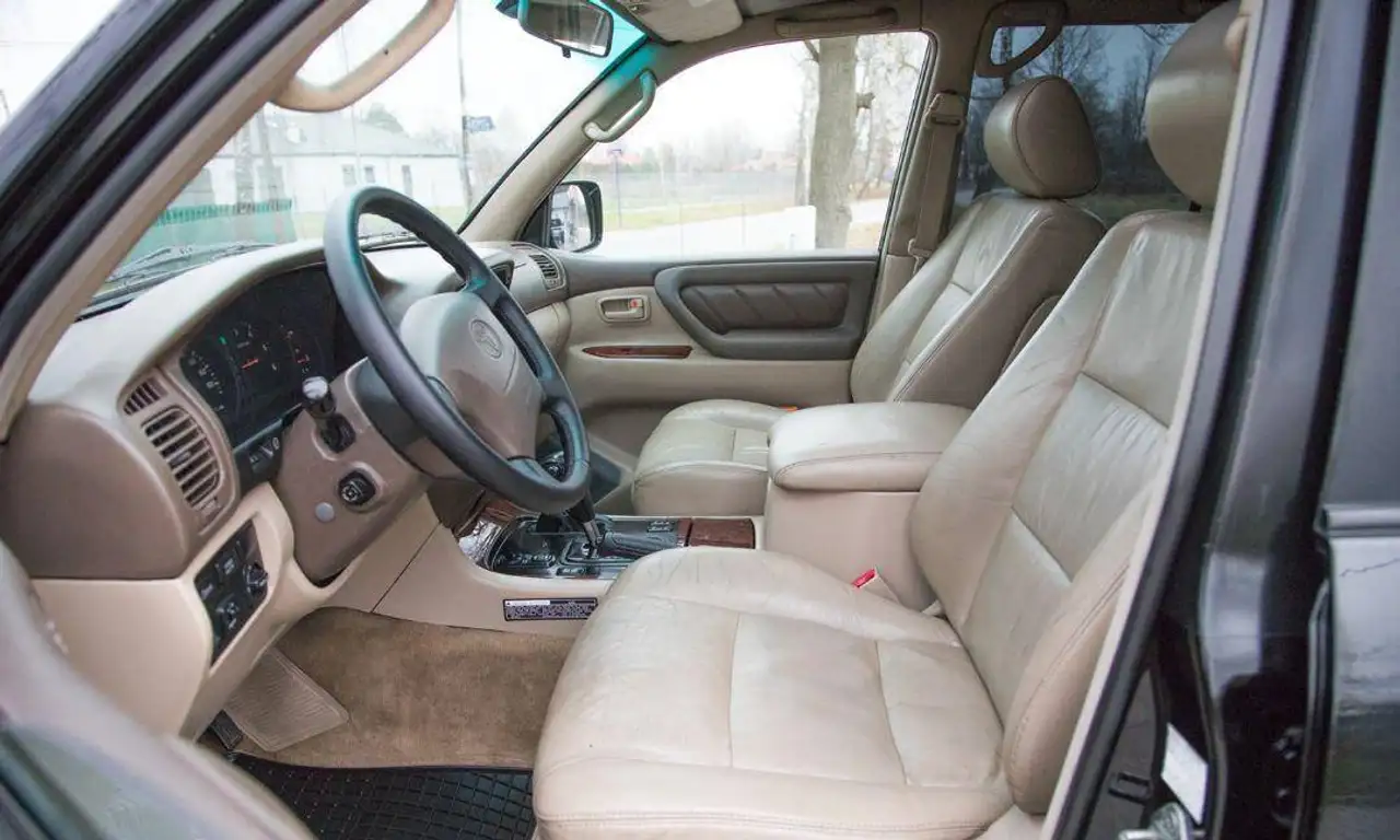 Toyota Land Cruiser Landcruiser 4,2 TDi Aut., foto 8