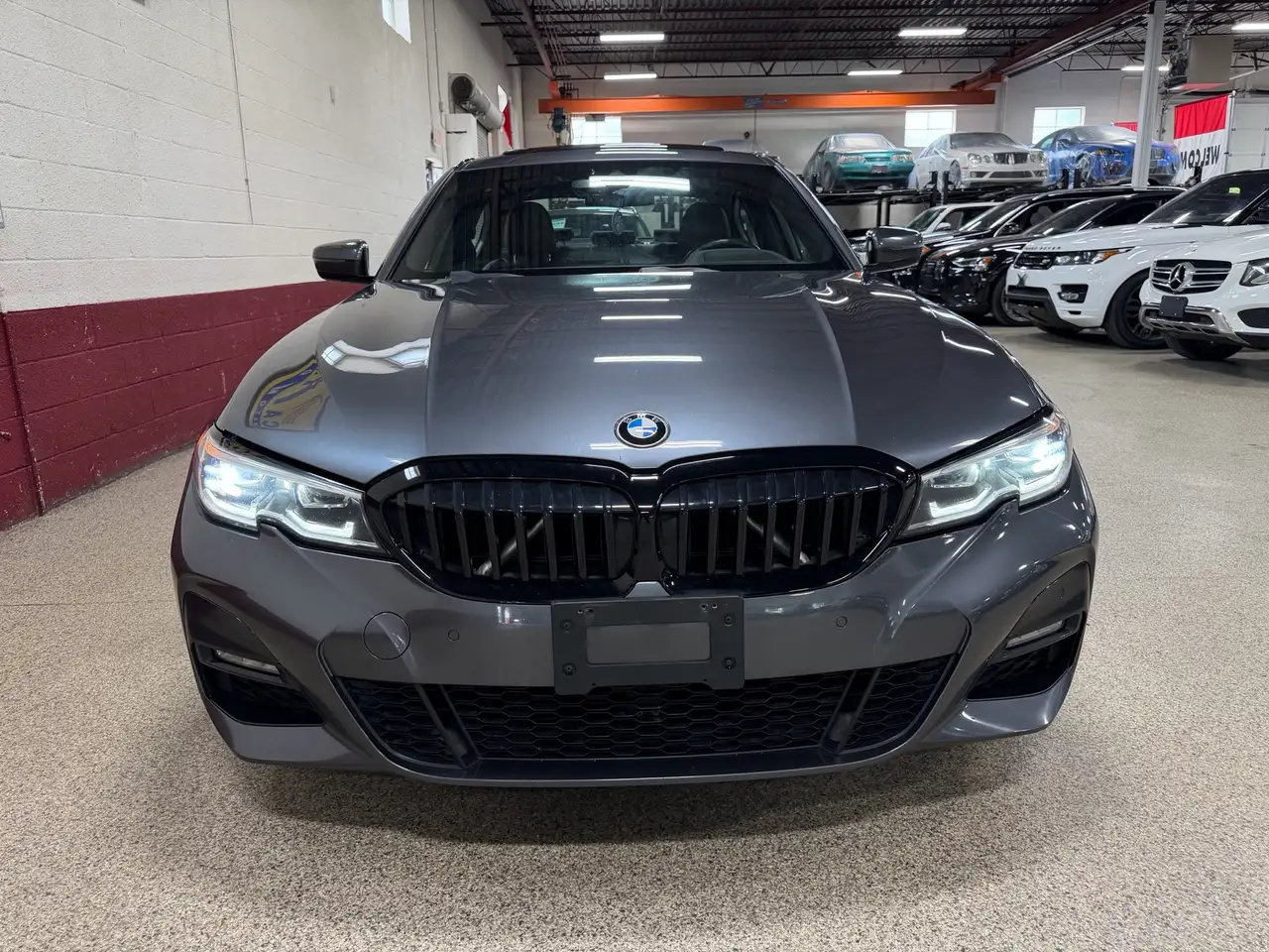 BMW 3 Series photo BMW 3 Series