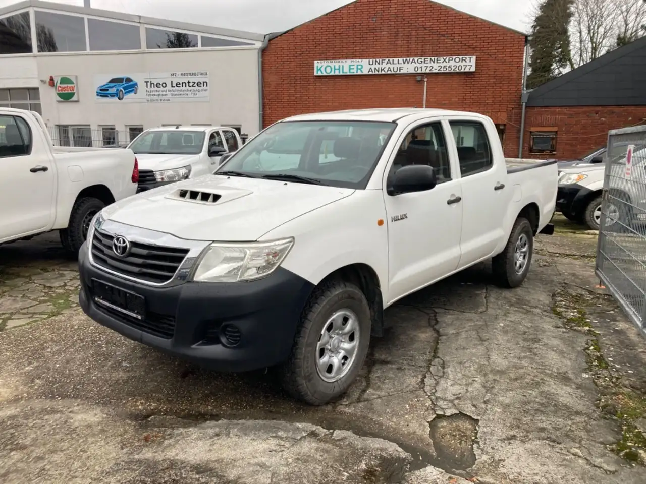 Toyota Hilux