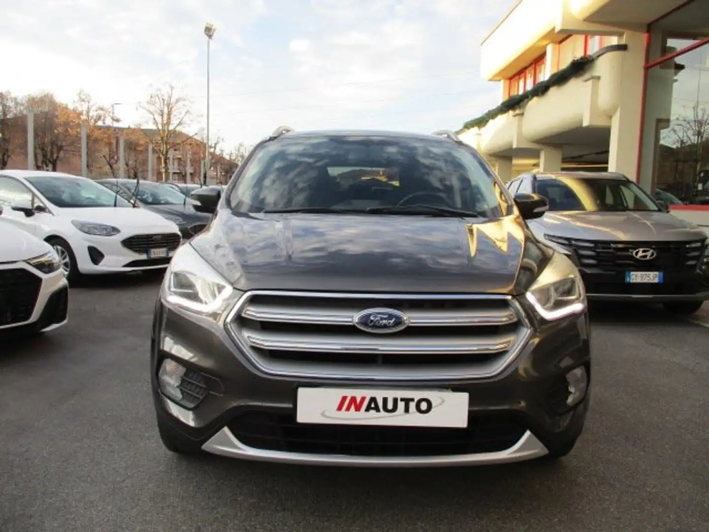 Ford Kuga Kuga 1.5 TDCI Business 120CV Grigio - 2