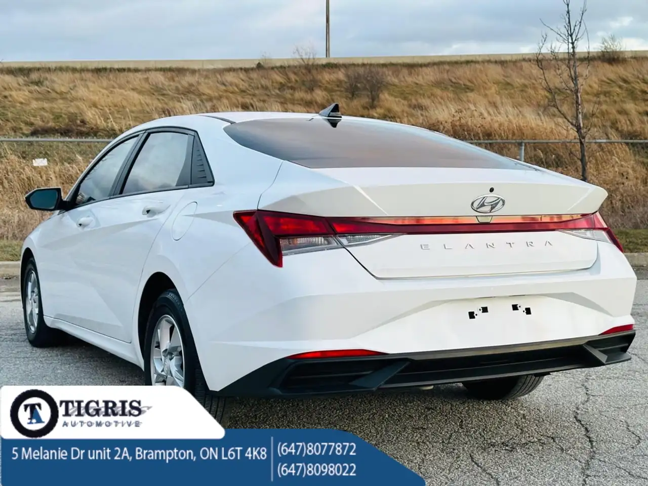 Hyundai ELANTRA снимка Hyundai ELANTRA
