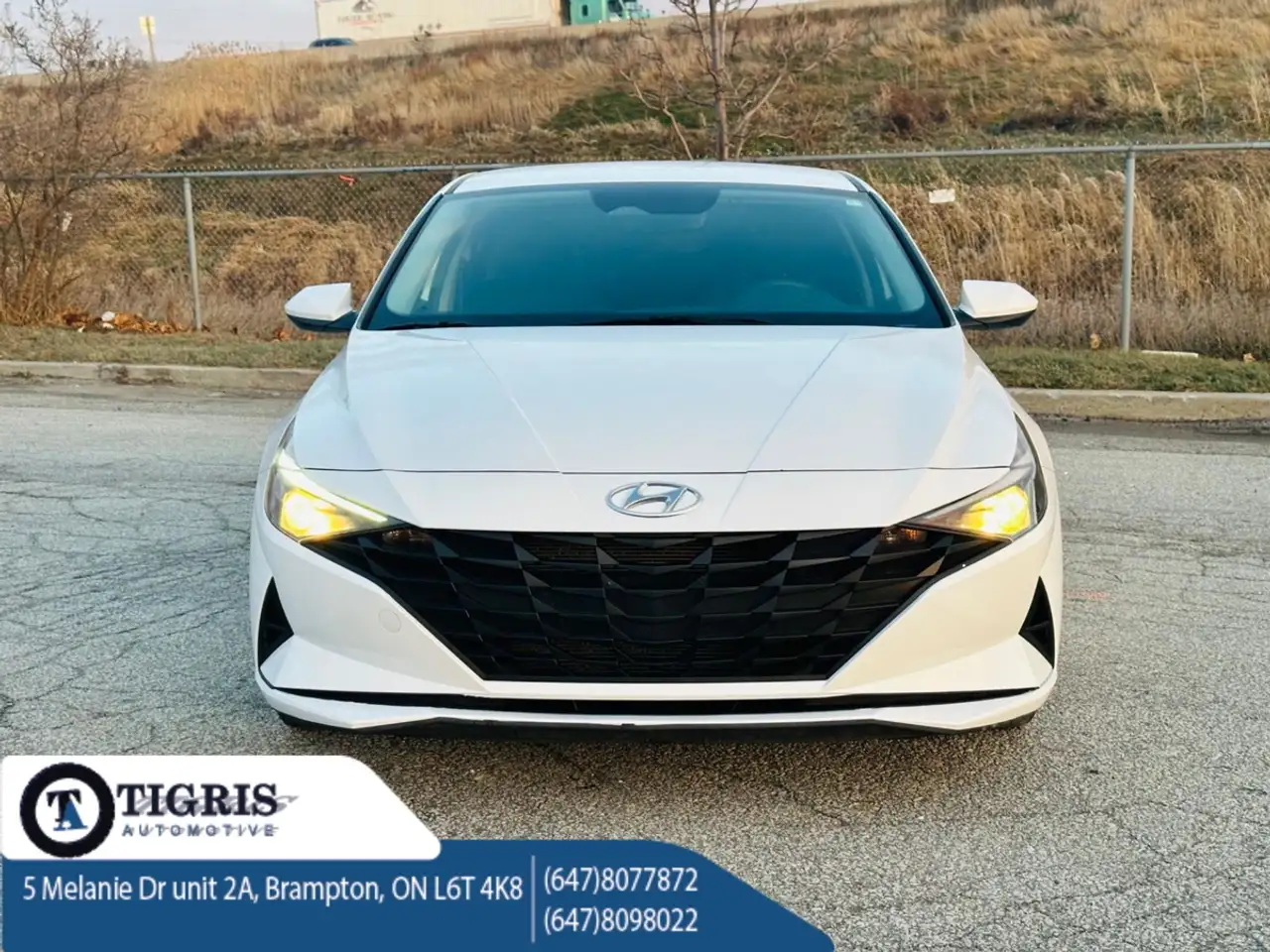Hyundai ELANTRA снимка Hyundai ELANTRA