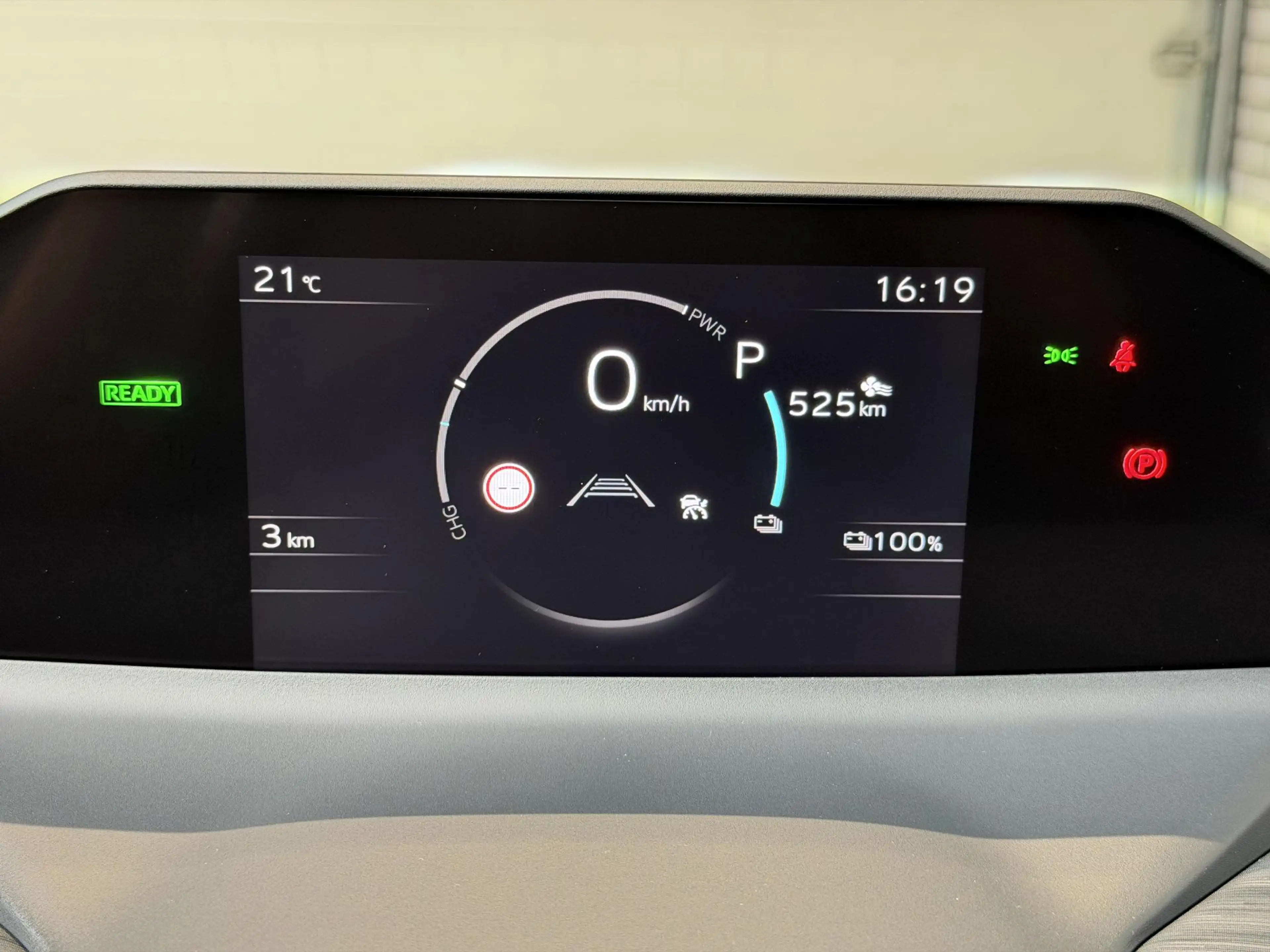 Toyota C-HR+ First Edition 77 kWh Uit voorraad leverbaar! — photo 10
