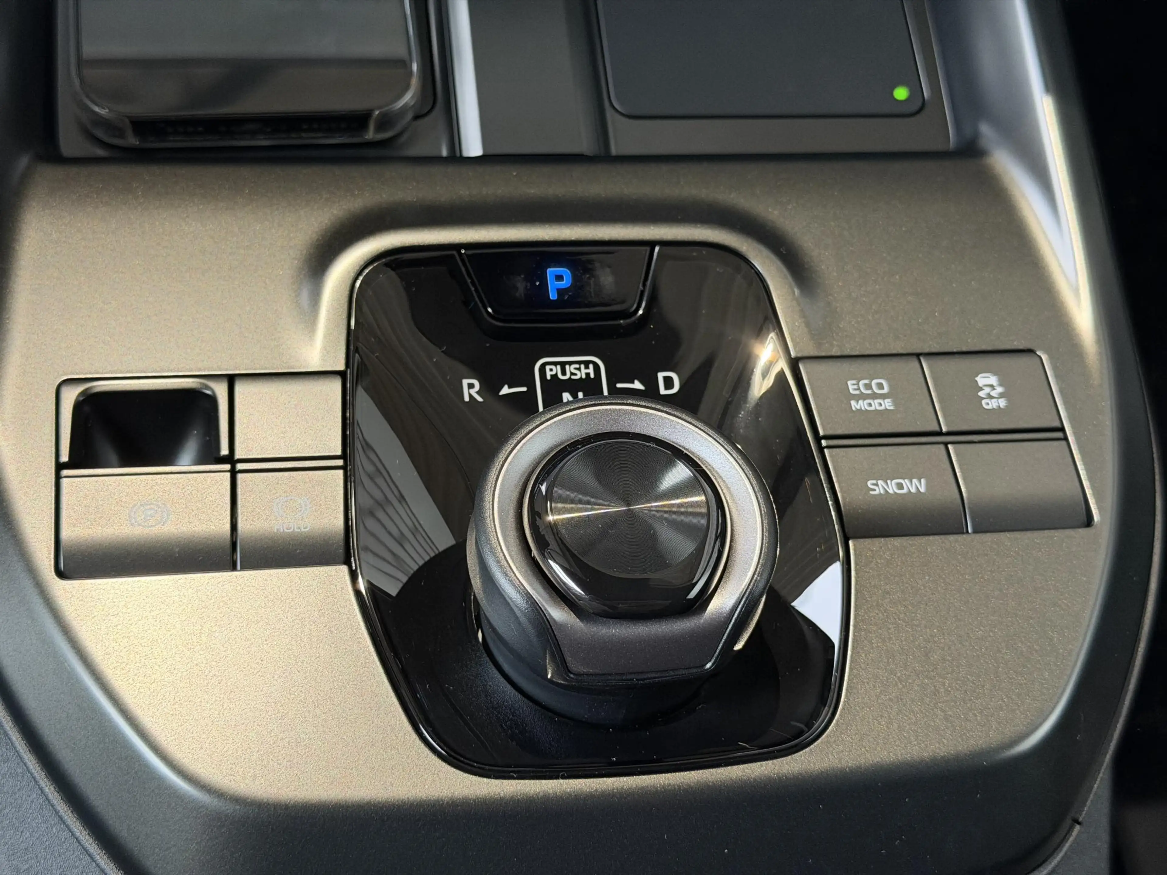 Toyota C-HR+ First Edition 77 kWh Uit voorraad leverbaar! — photo 13
