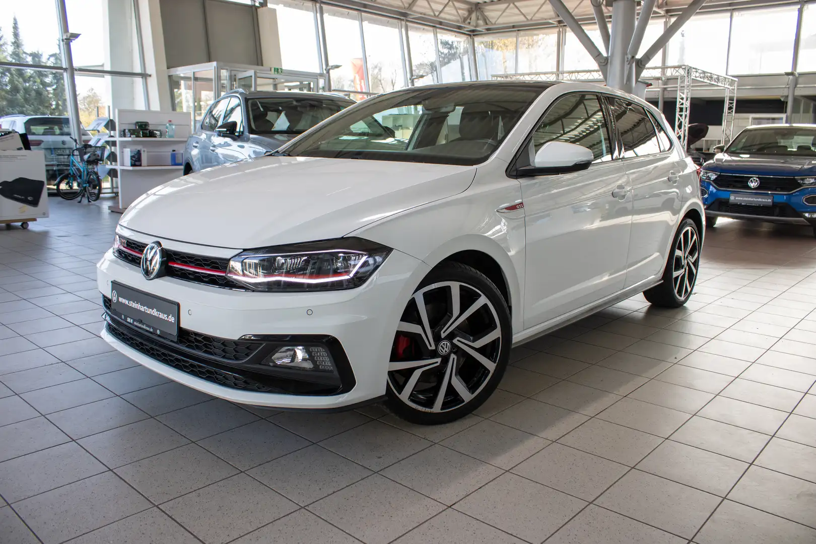 Volkswagen Polo 2.0 TSI GTI OPF #Panorama #Klima #Navi #Rückfahrka Wit - 1