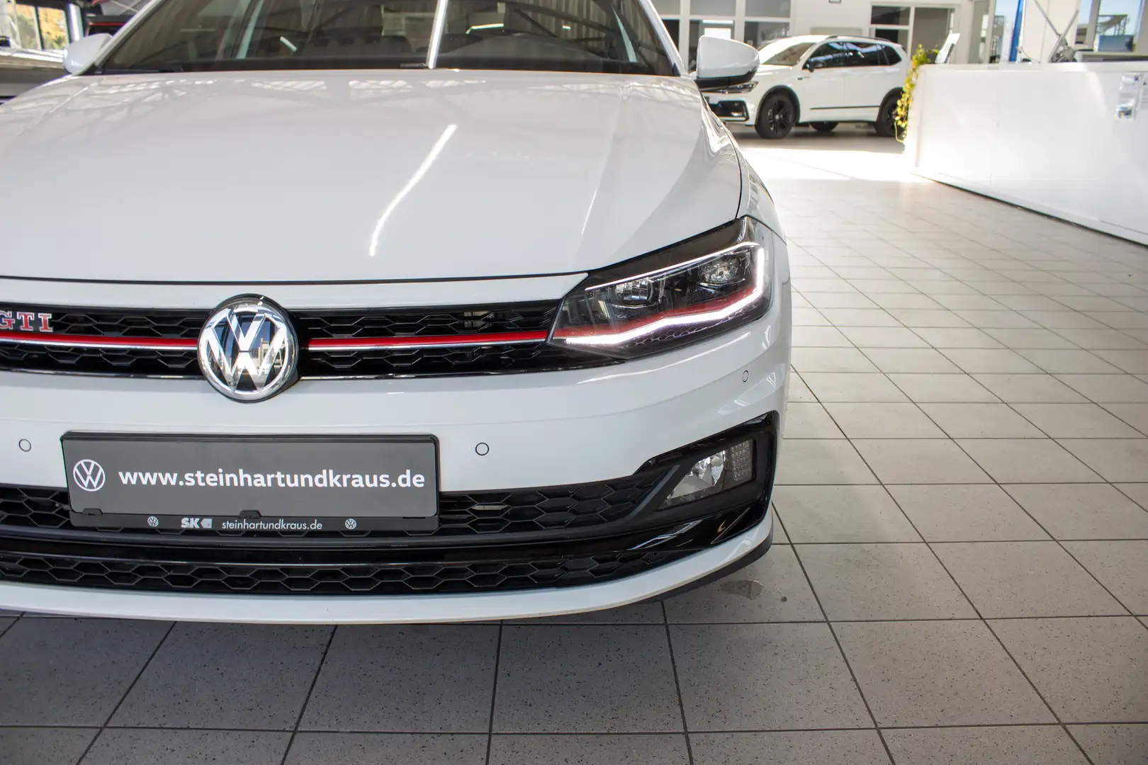 Volkswagen Polo 2.0 TSI GTI OPF #Panorama #Klima #Navi #Rückfahrka Wit - 2
