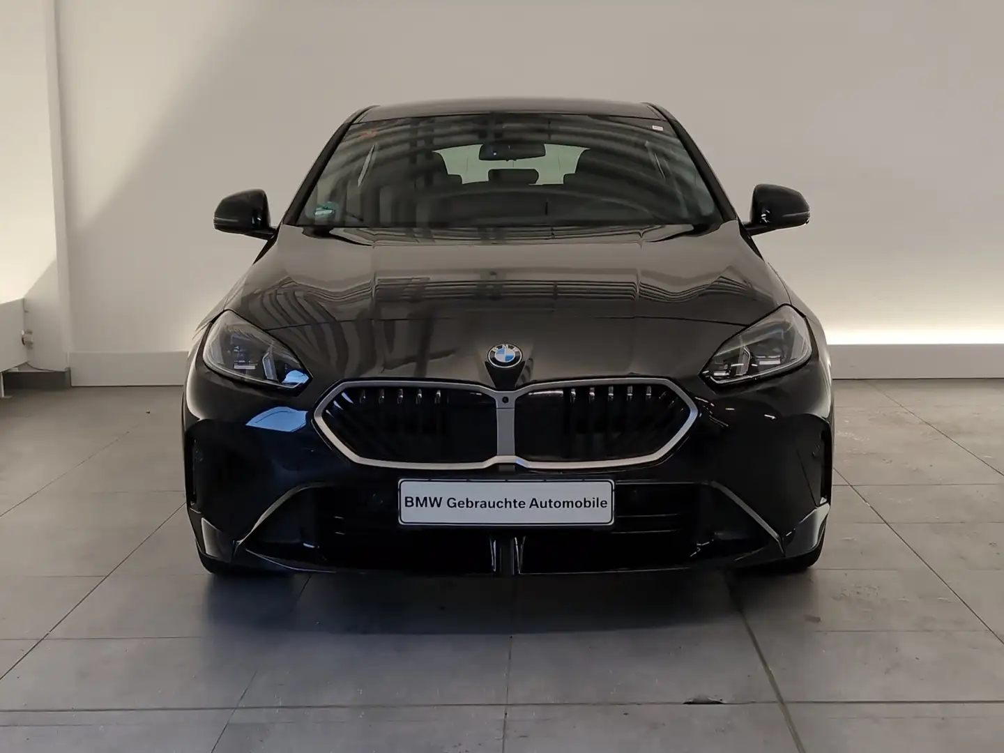 BMW 120 120 Limousine D/DAB/SHZ D/DAB/SHZ Schwarz - 2