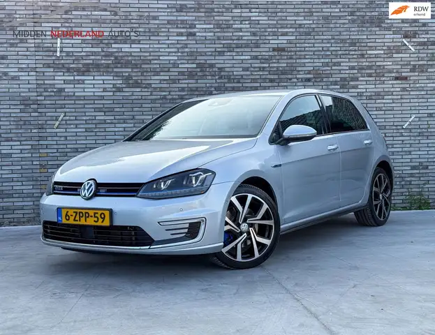 Volkswagen Golf GTE