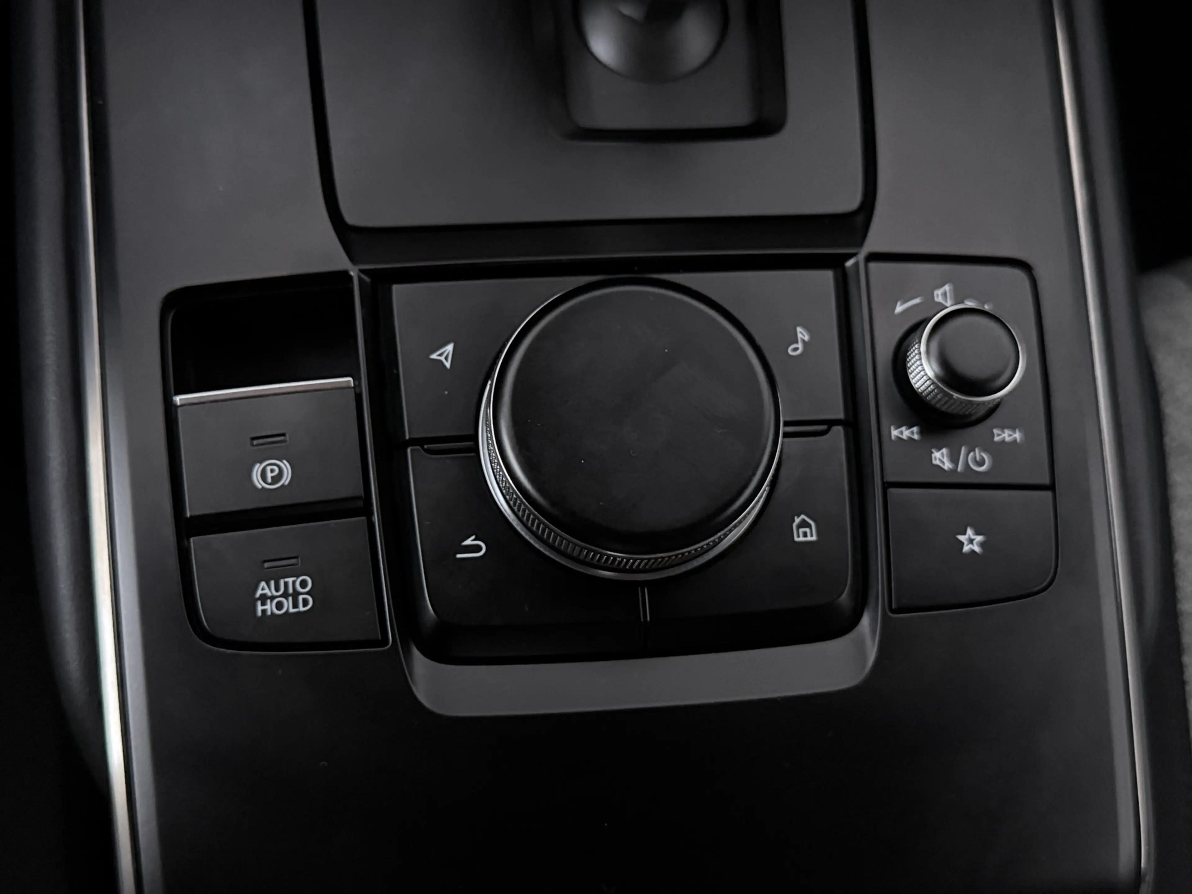 Mazda MX-30 e-SkyActiv 145 Comfort 36 kWh Onderweg-naar-dealer — photo 7