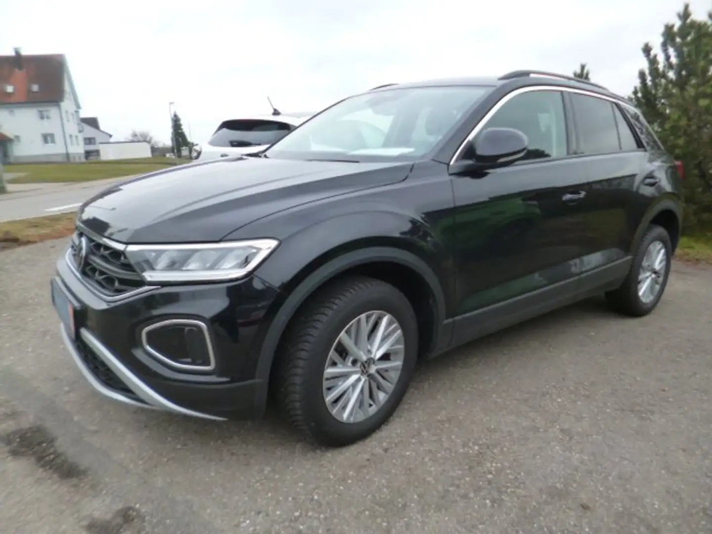 Volkswagen T-Roc Life Schwarz - 1