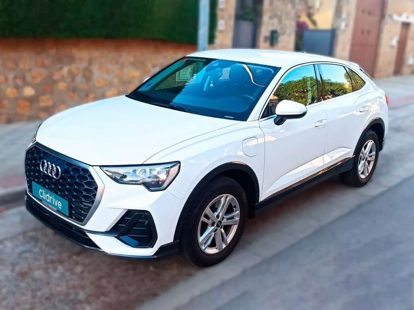 Audi Q3 45 TFSIe Advanced S-tronic Blanc - 2