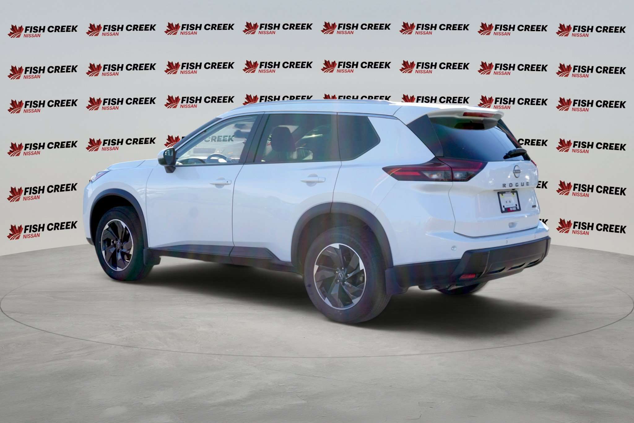 2026 Nissan Rogue SV | AWD | No Accidents | Carplay | Keyless Entry | — снимка 3