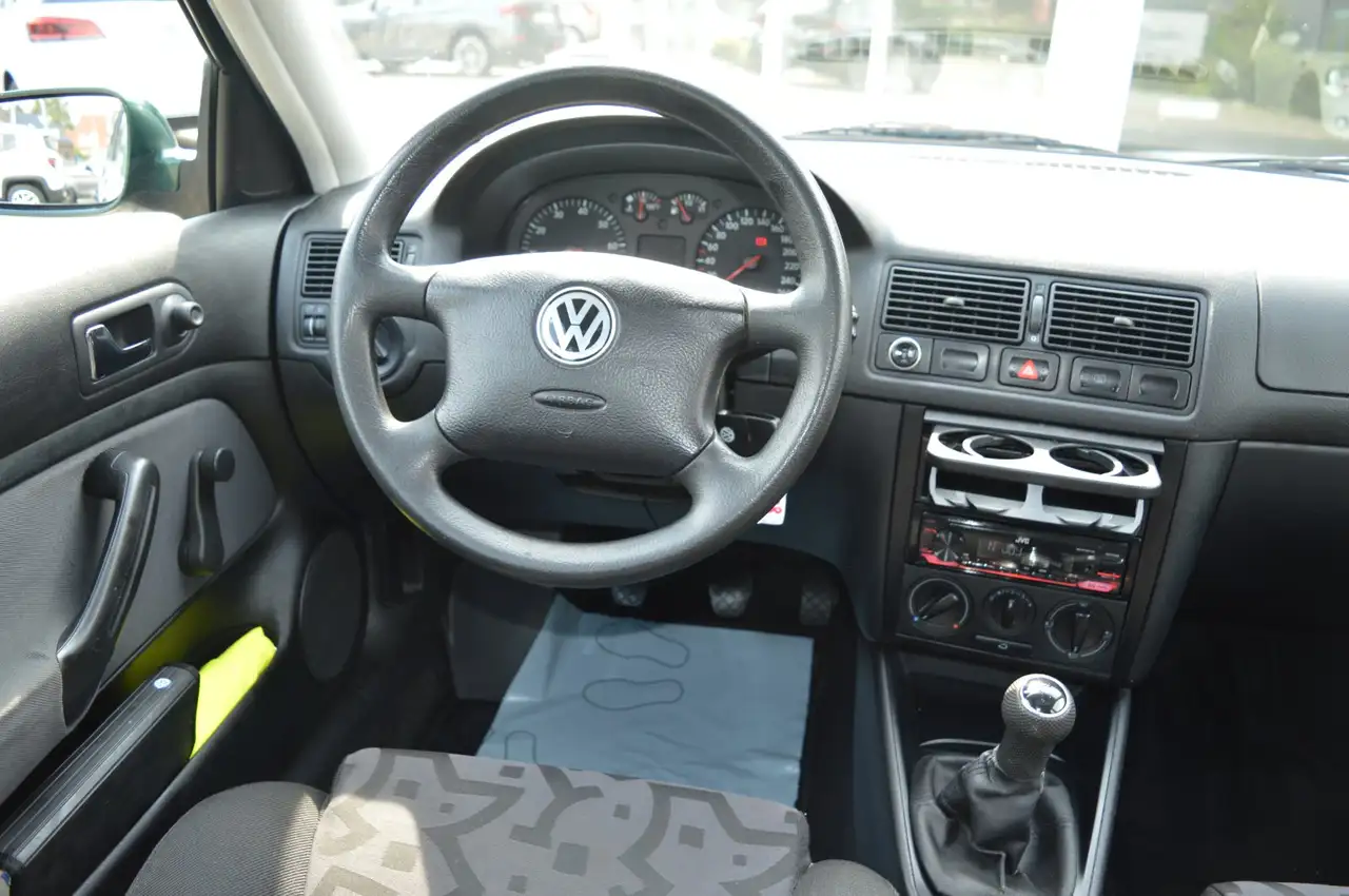 Volkswagen Golf 1.6 Trendline GSHD/SH/Alu Allwetter HU NEU, foto 6
