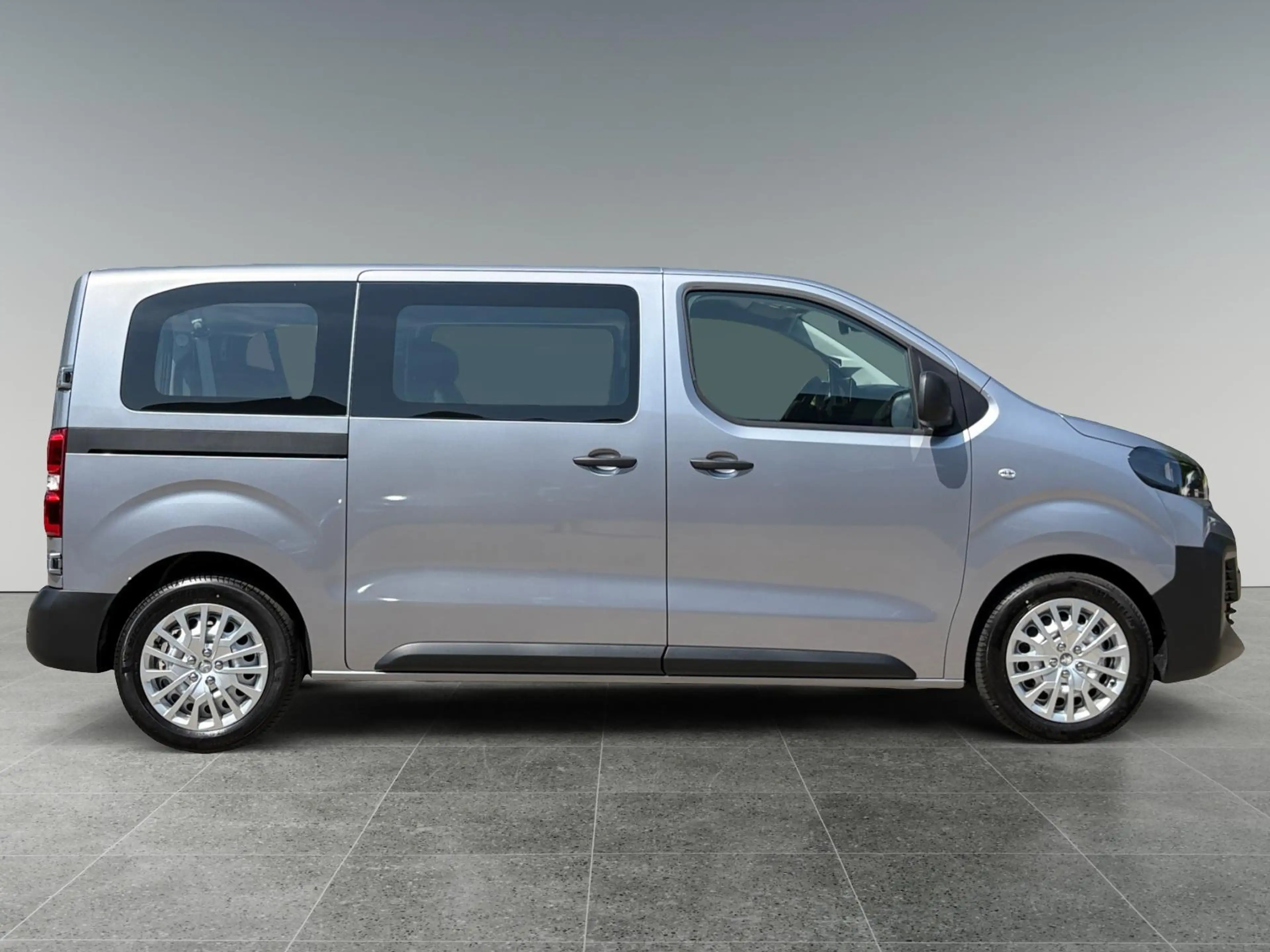 Peugeot e-Expert Combi L2 75 kWh 136pk | 9-persoons | Achterdeuren — photo 6