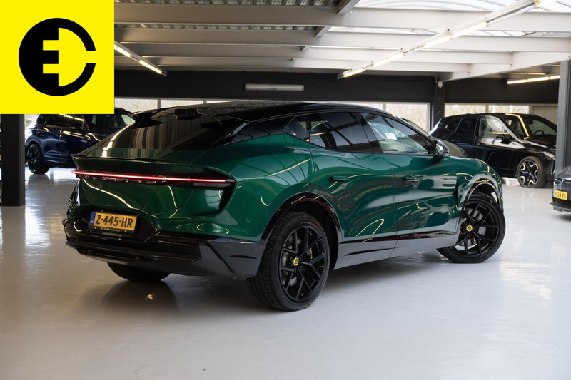Lotus Eletre EDS 675 R 4WD 112 kWh | Carbon | 919 PK | Massage — photo 13