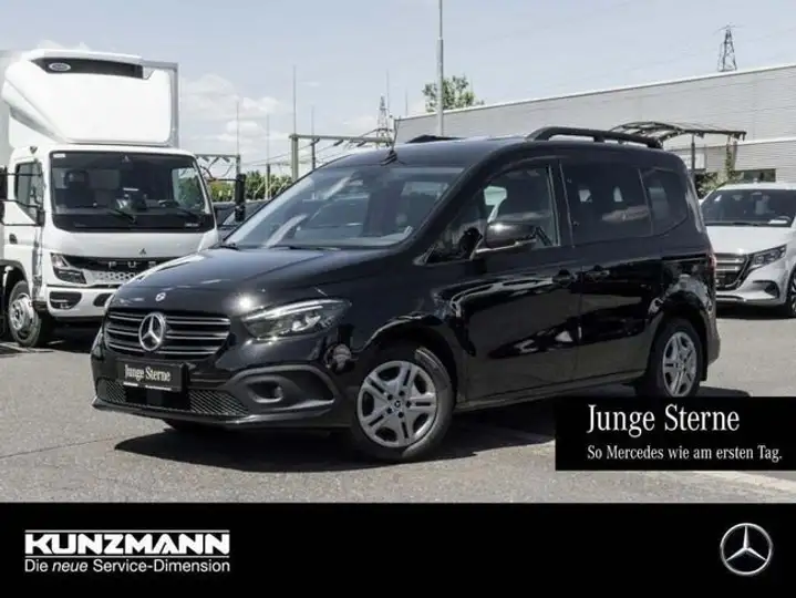Mercedes-Benz Clase C 2023