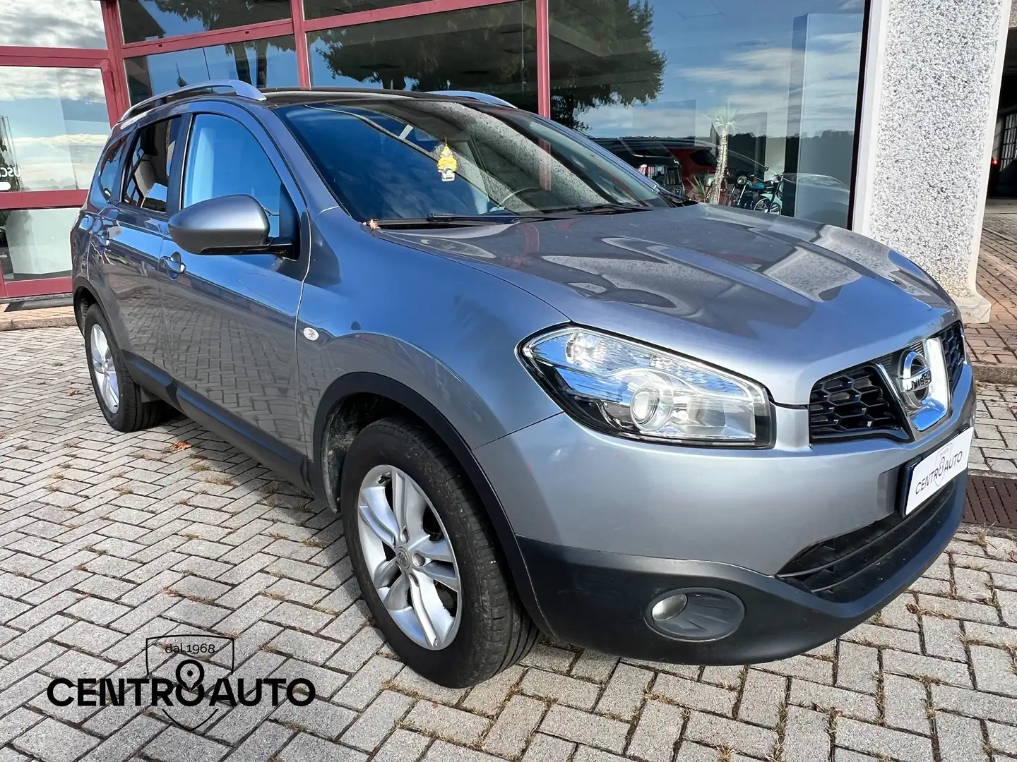 Nissan Qashqai Qashqai+2 2.0 dci Acenta dpf 7 posti + gancio Grigio - 2