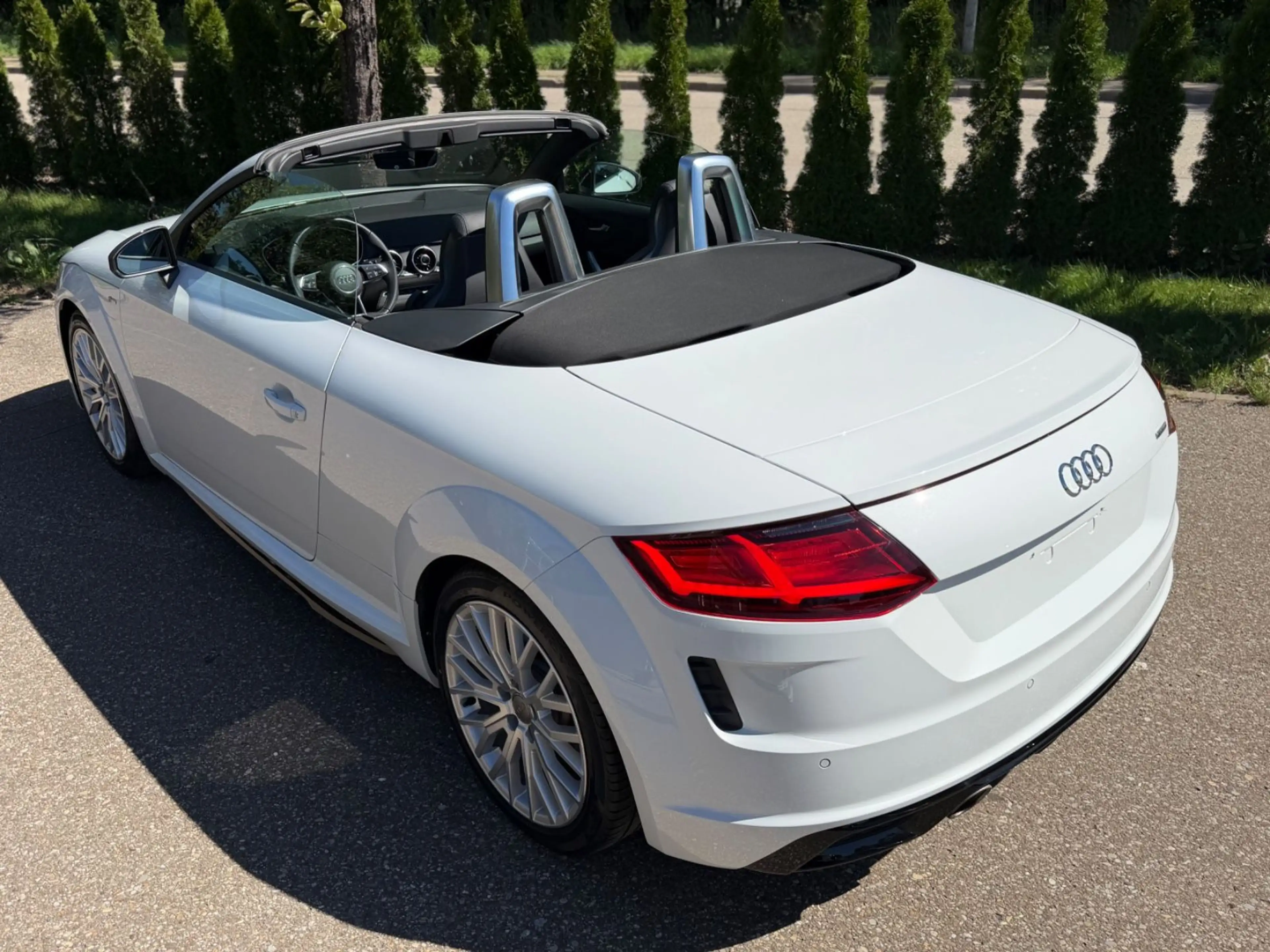 Audi TT Roadster 45 TFSI quattro S-Line+/B&O/Voll/ — photo 6