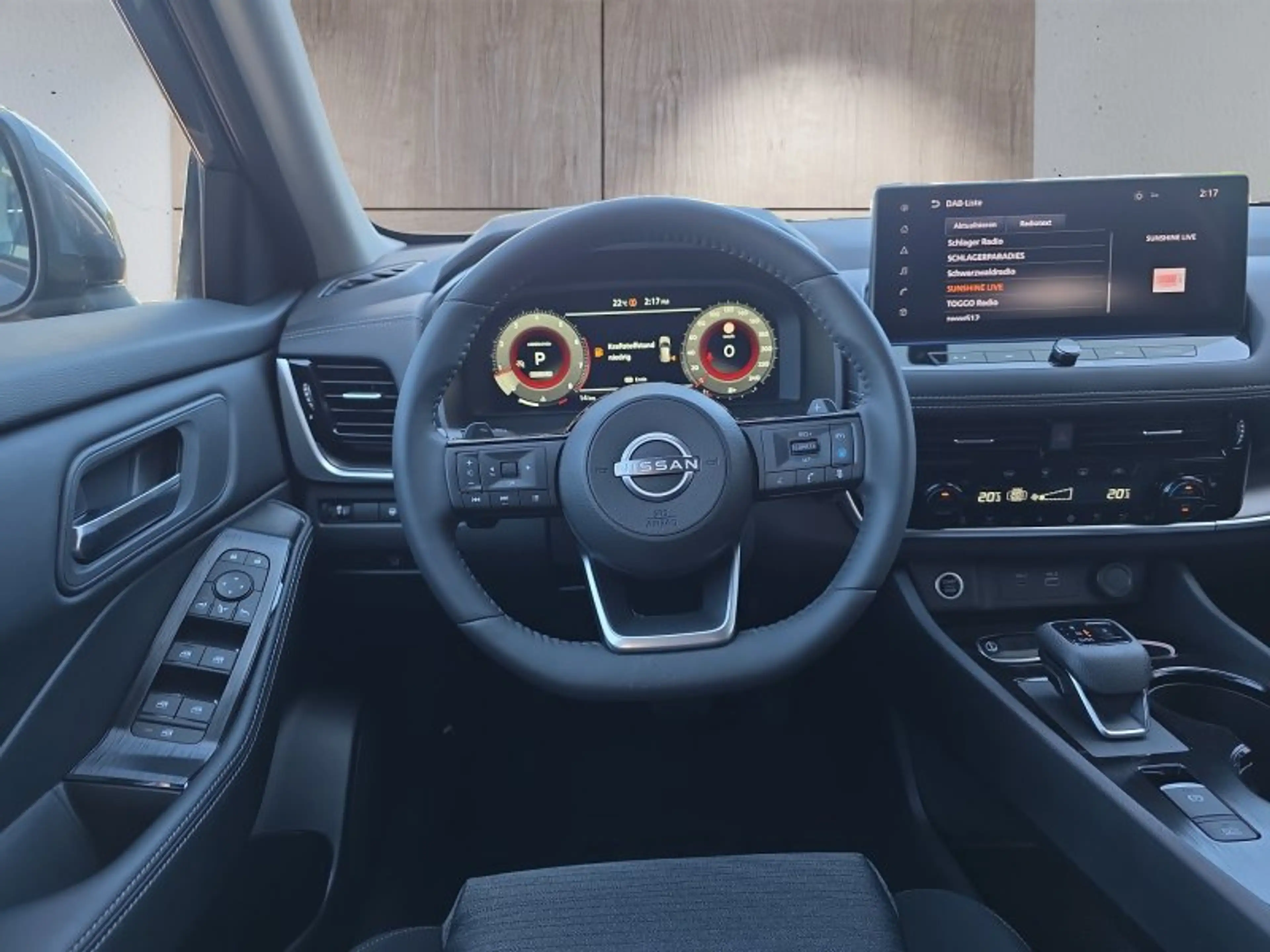 Nissan X-Trail 1,5 VC-T 163PS Navi/ACC/Winterp/el.Klappe ** — photo 13