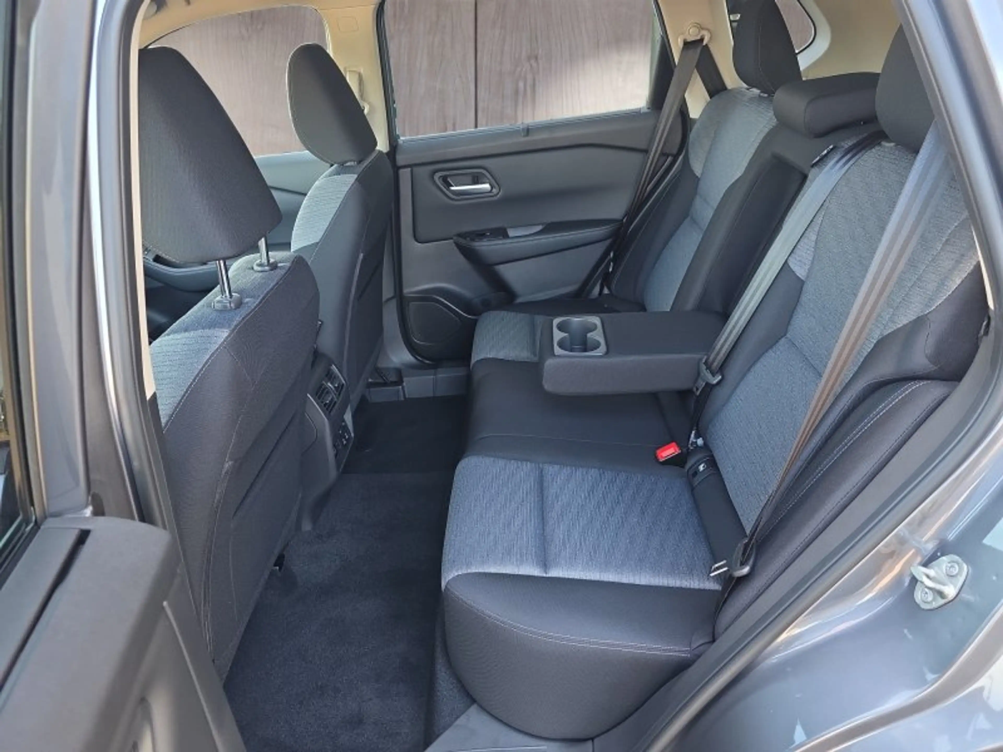 Nissan X-Trail 1,5 VC-T 163PS Navi/ACC/Winterp/el.Klappe ** — photo 14
