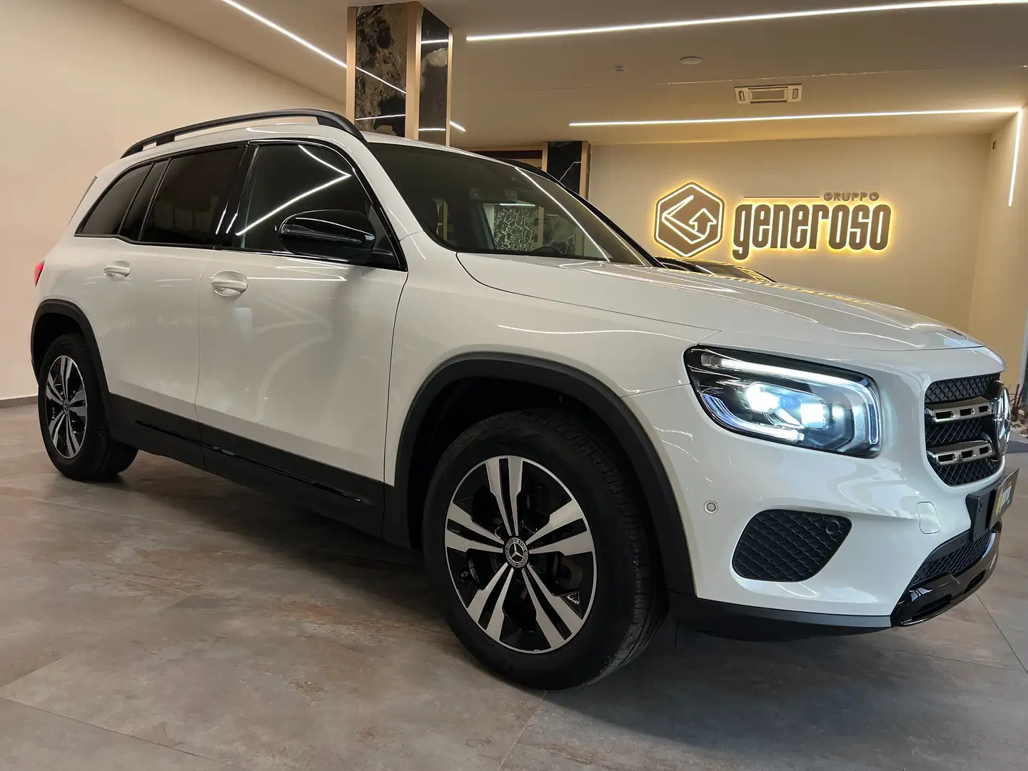 Mercedes-Benz GLB 200 GLB 200 d Sport Plus auto Bianco - 2