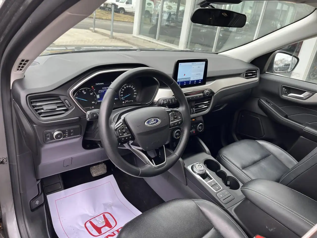 Ford Escape снимка Ford Escape