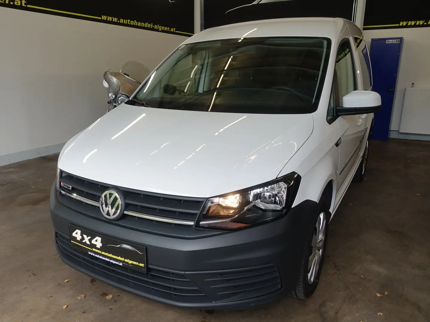 Volkswagen Caddy Trendline 2.0 4Motion Blanc - 1