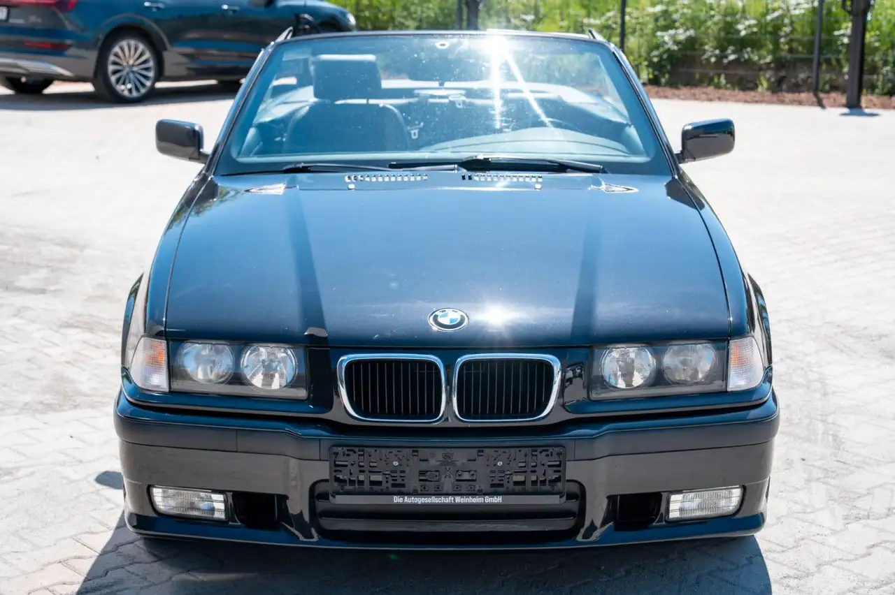 BMW 320 i Cabrio*M-Paket*87tkm*unfallfrei, foto 1