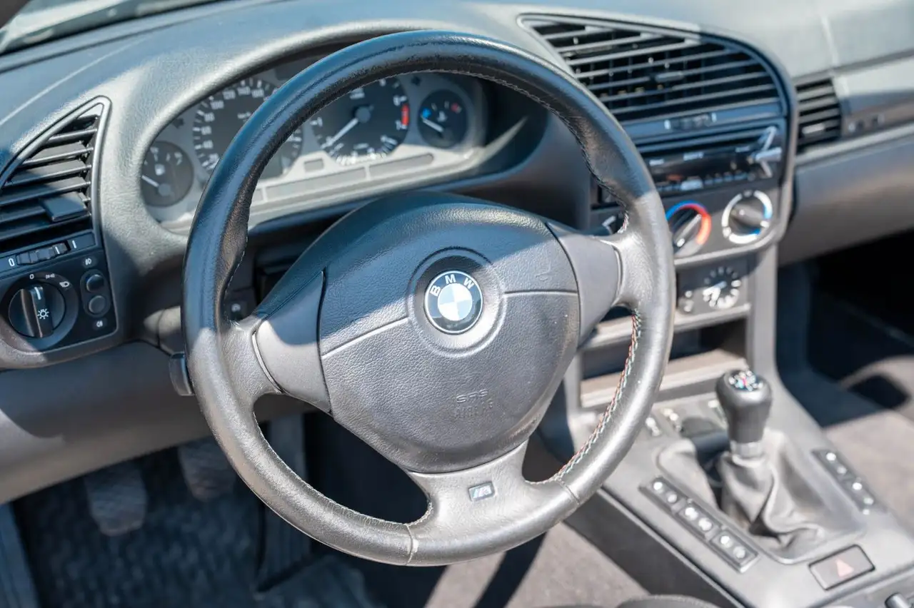 BMW 320 i Cabrio*M-Paket*87tkm*unfallfrei, foto 9