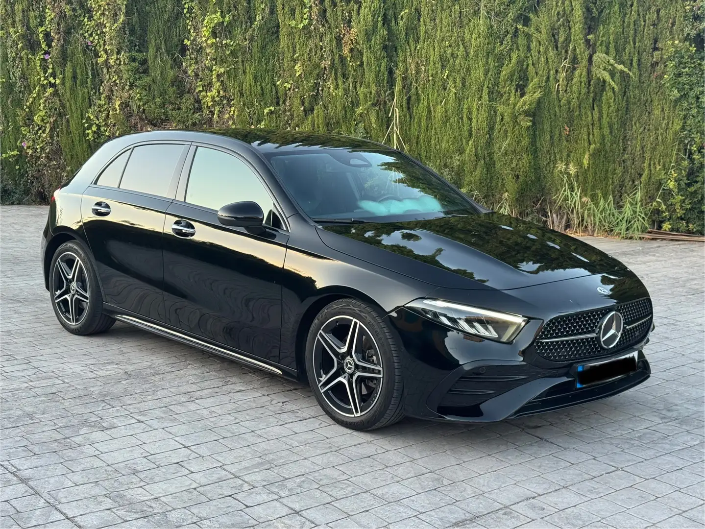 Mercedes-Benz A 200 Sedán Progressive Line Advanced 7G-DCT - 2