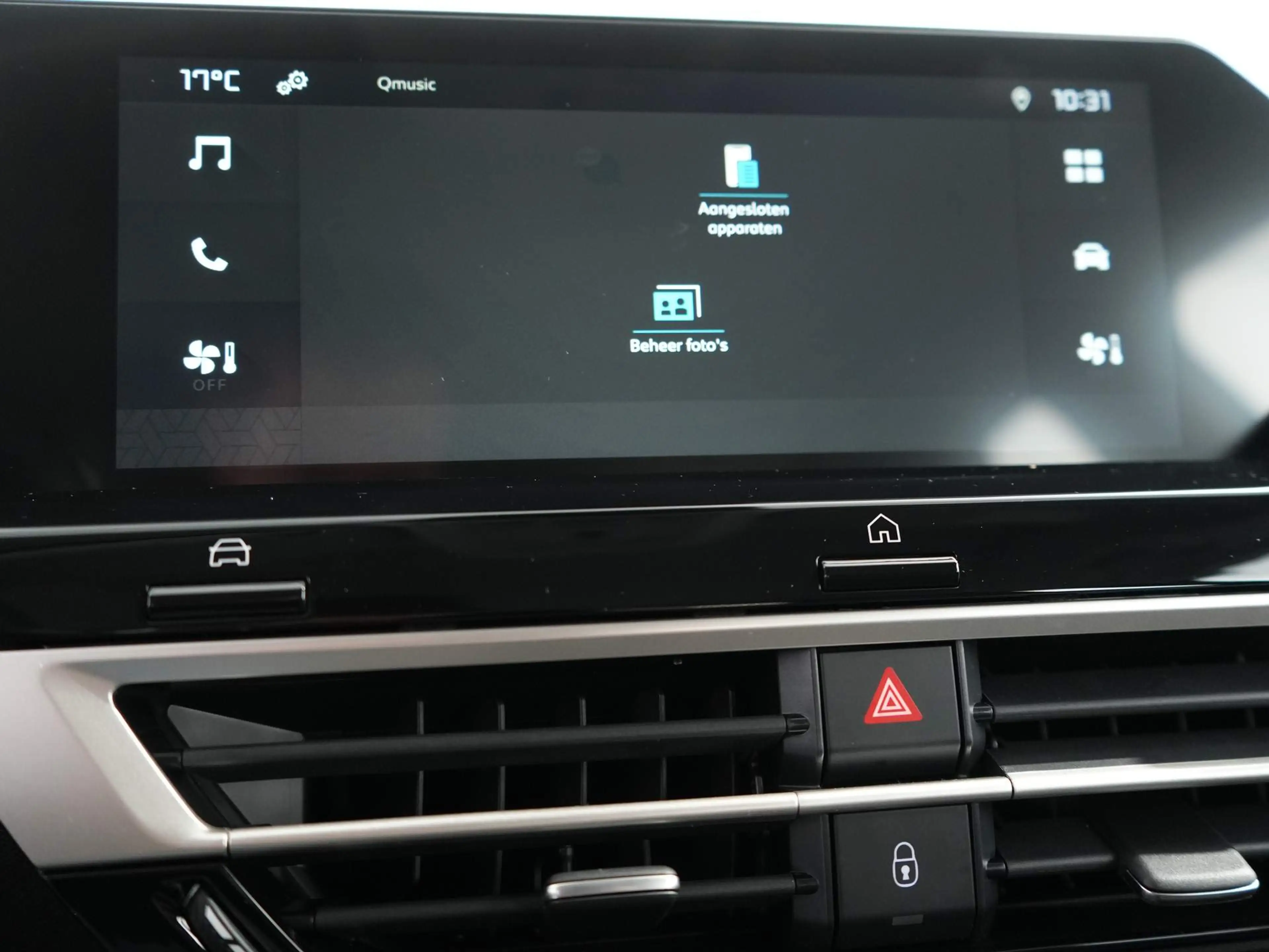 Citroen E-C4 X Plus 54 kWh | Achteruitrijcamera | Achteruitrijcam — photo 12