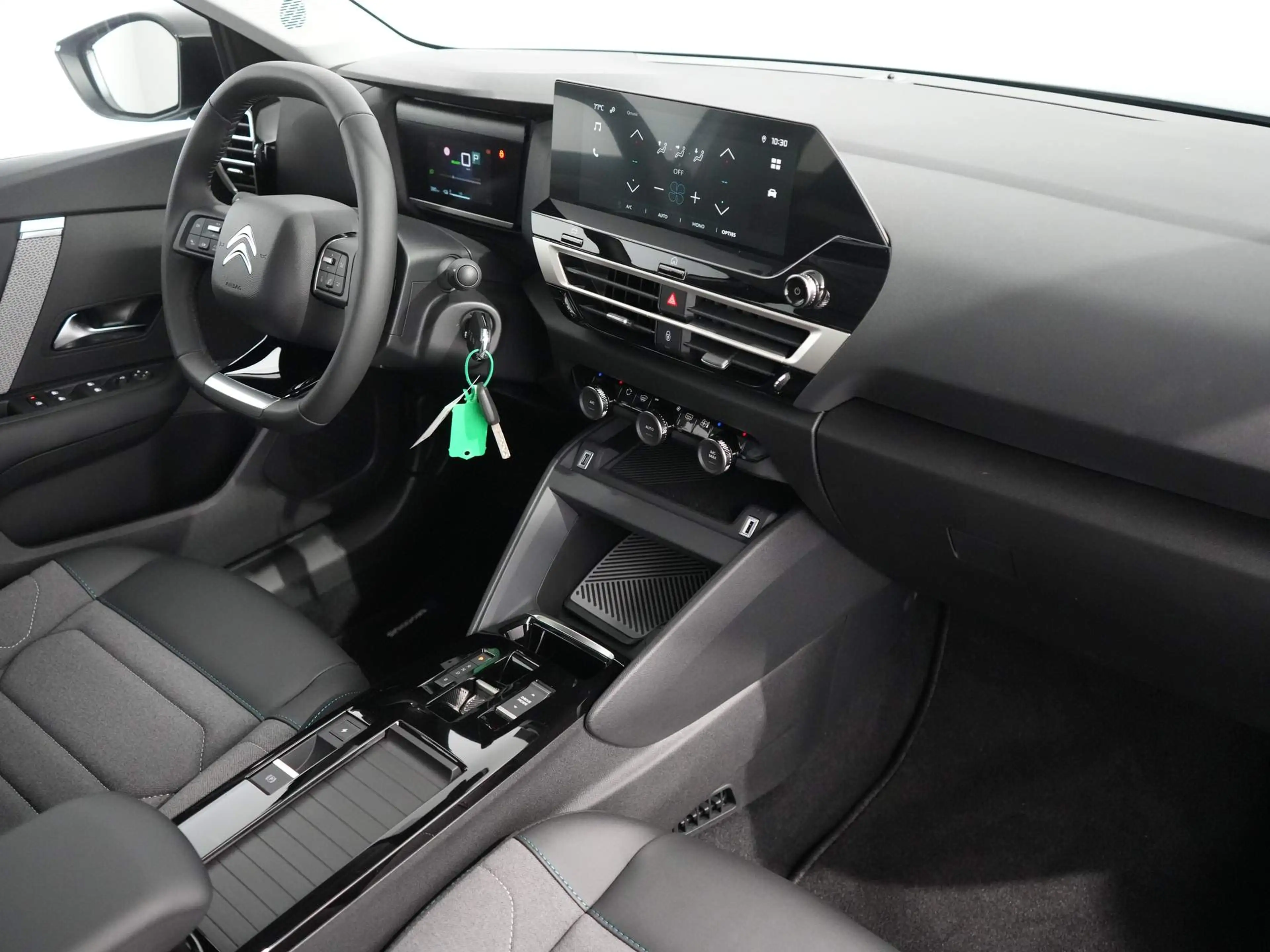 Citroen E-C4 X Plus 54 kWh | Achteruitrijcamera | Achteruitrijcam — photo 3