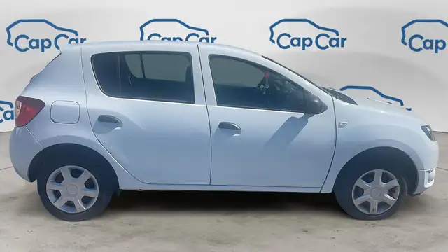 Dacia Sandero view 4
