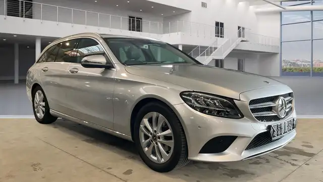 Mercedes-Benz C 180 T Mod. Navi/LED/Kamera/Totw./Spurh.