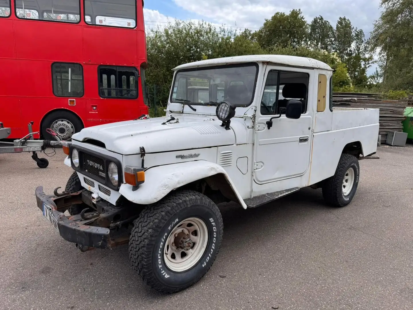 Toyota Land Cruiser BJ 45 mit original Servolenkung - 1