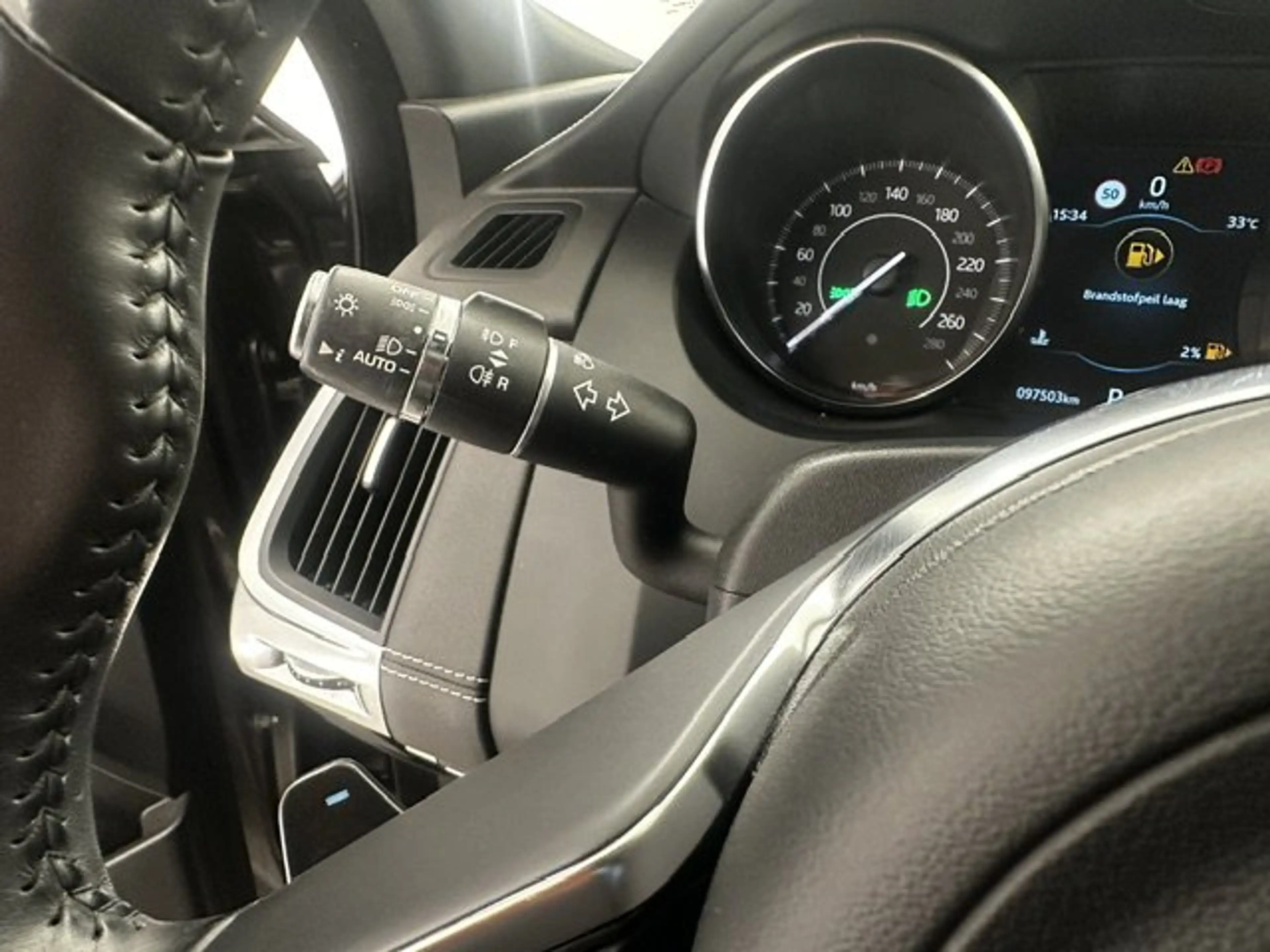 Jaguar E-Pace R-DYNAMIC BENZINE AWD AUTOMAAT — photo 11