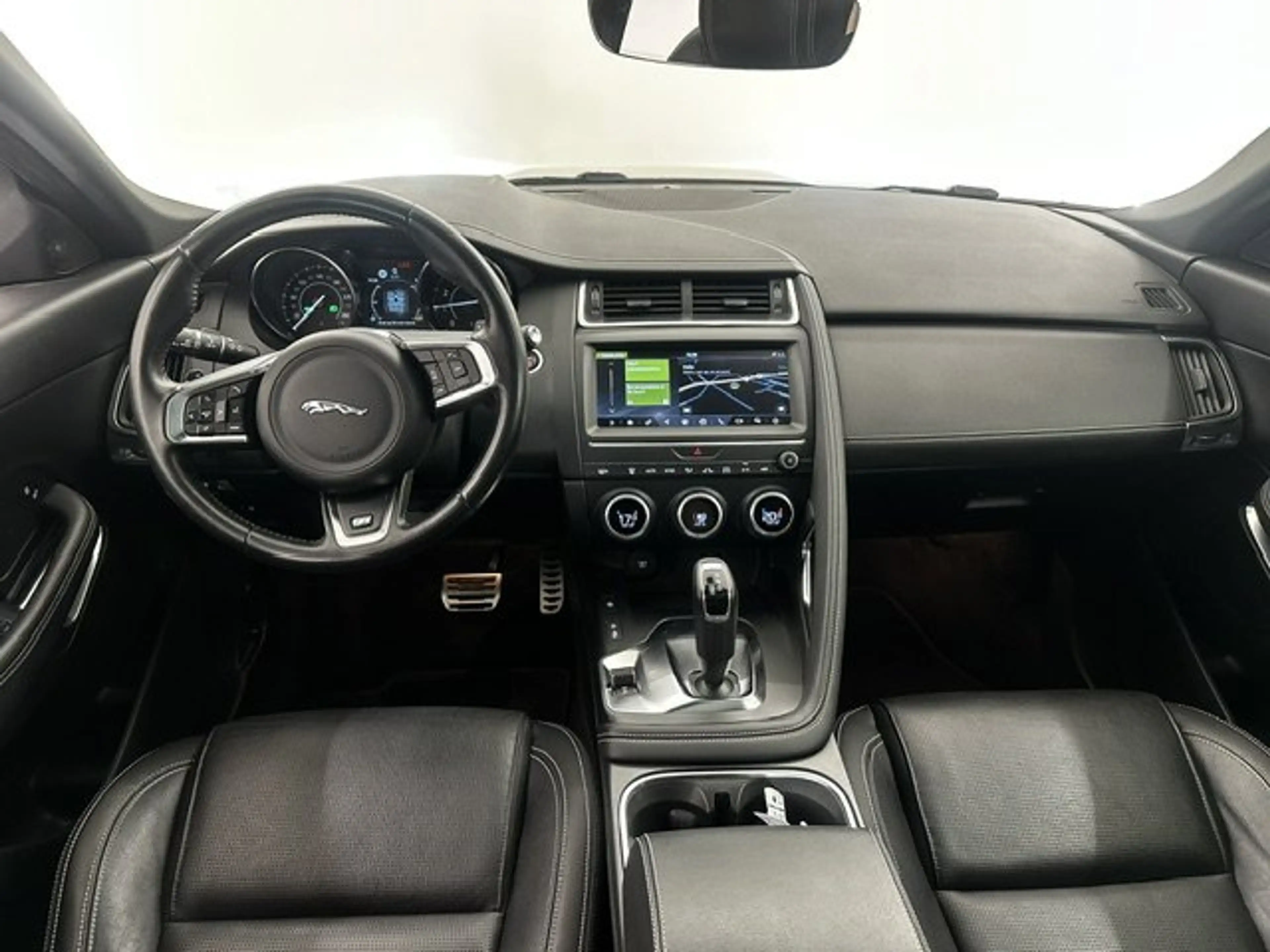 Jaguar E-Pace R-DYNAMIC BENZINE AWD AUTOMAAT — photo 5
