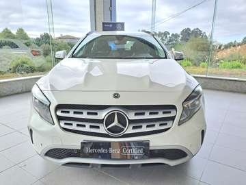 180d Sedán 8G-DCT