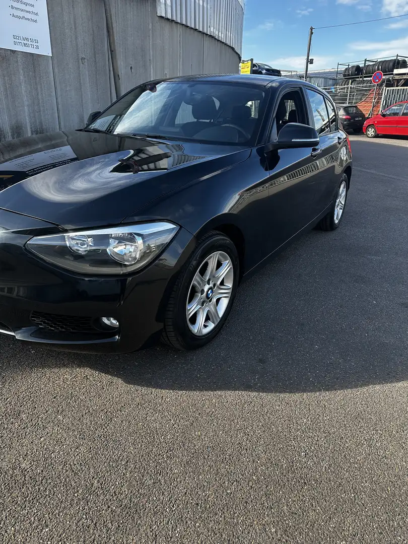BMW 114 114i - 2