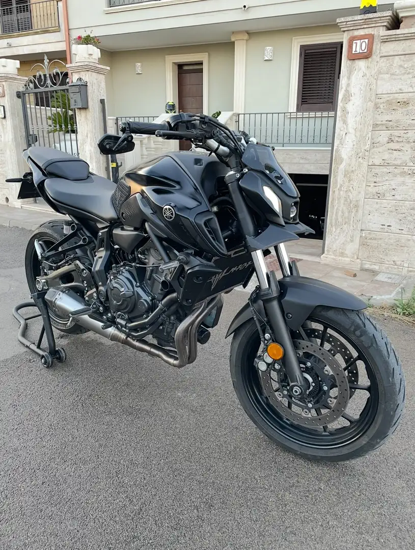 Yamaha MT-07 - 2
