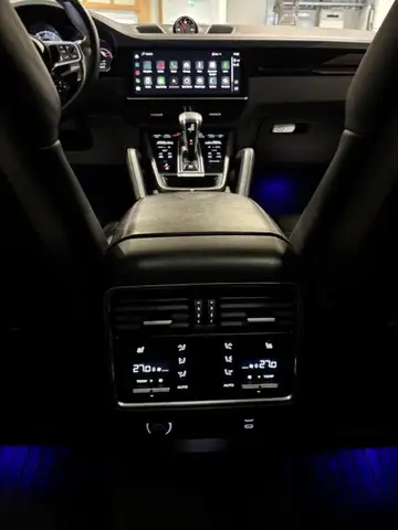 Porsche Cayenne Coupe SKY MATRIX HEAD-UP BOSE LUFT AHK VOLL Ansicht 25