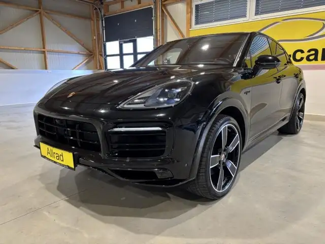 Porsche Cayenne Coupe SKY MATRIX HEAD-UP BOSE LUFT AHK VOLL Ansicht 4