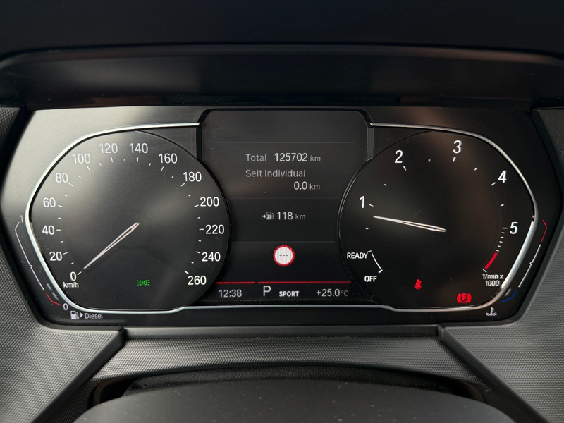 BMW 120 d Sport Line — photo 15