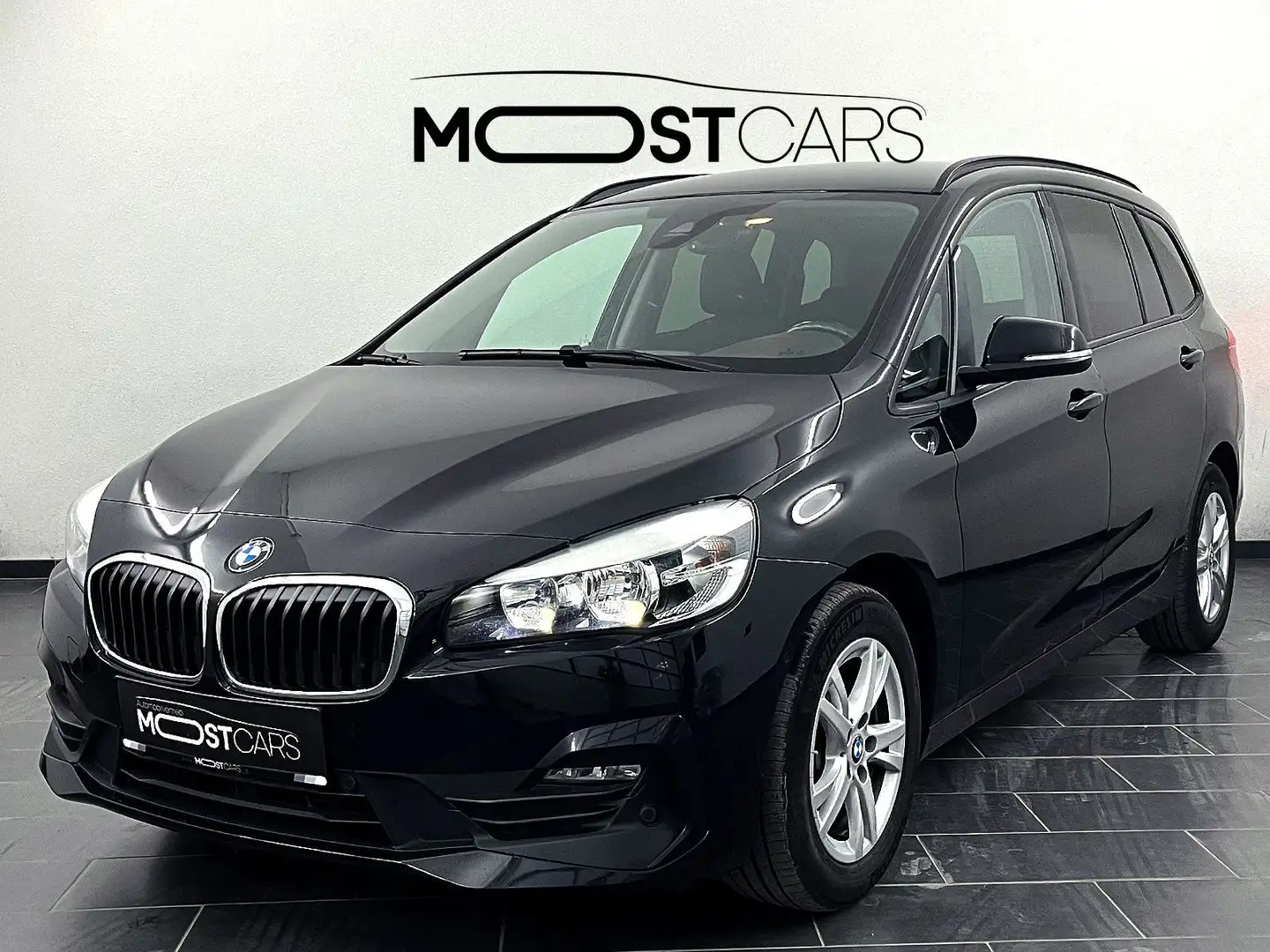 BMW 216 d Gran Tourer Aut. ***Navi | Sportsitze | Kamera* Schwarz - 1