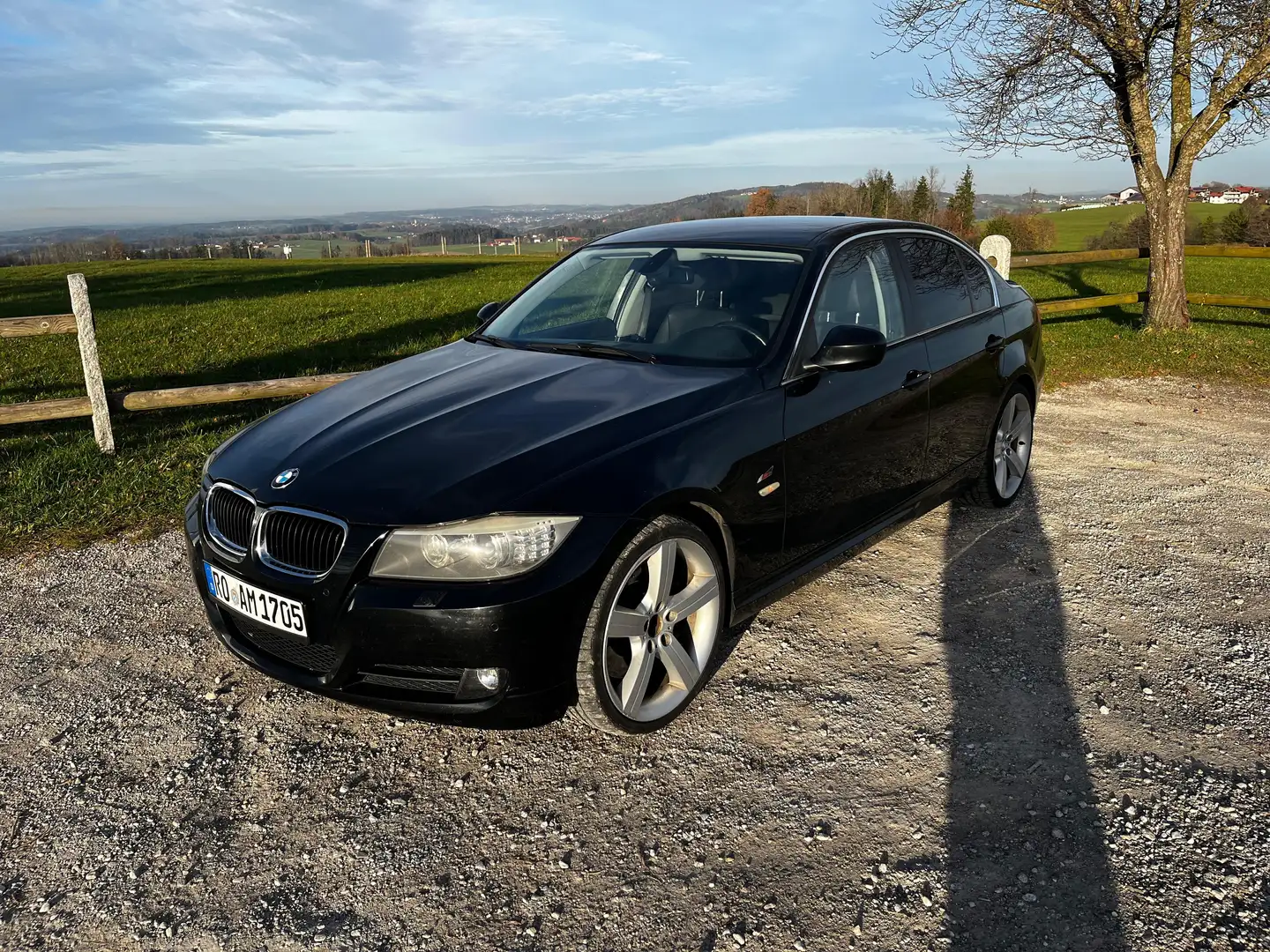 BMW 335 3er Diesel 335d DPF Edition Sport Schwarz - 2